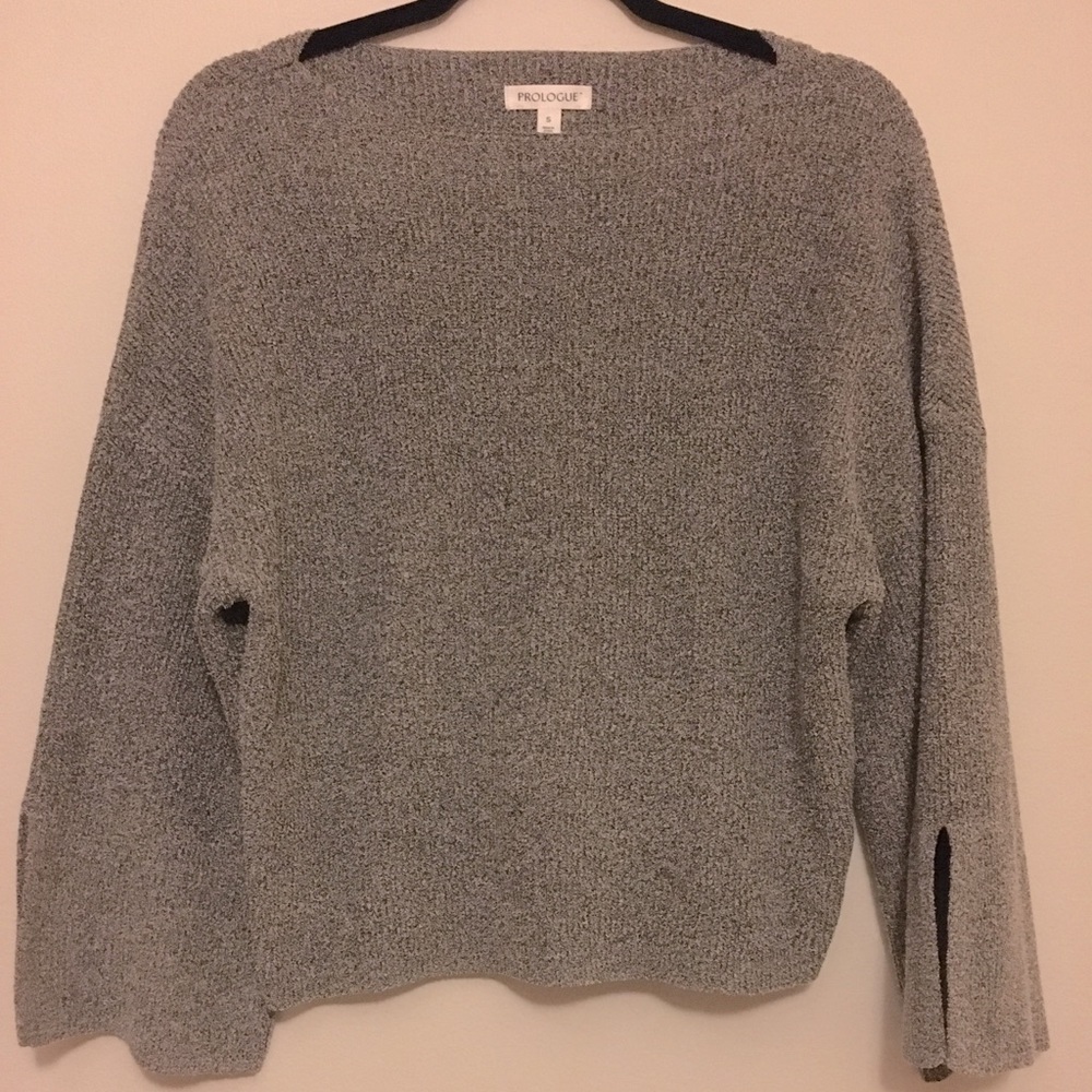 Prologue Long Sleeve Bell arm sweater